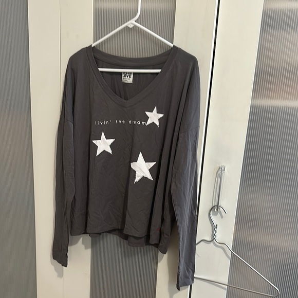 Peace Love World Tops - Peace Love World grey Shirt with White Stars
